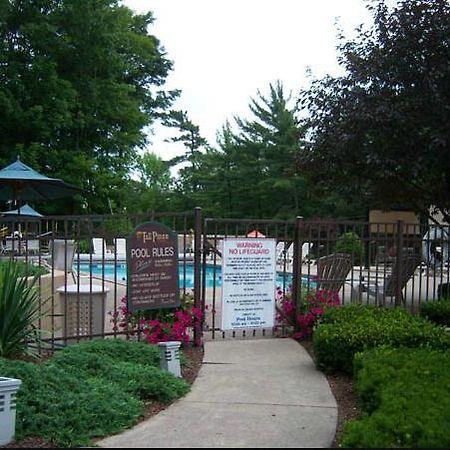 Tall Pines Motel Lake George Exterior photo