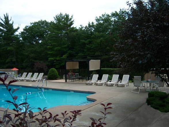 Tall Pines Motel Lake George Exterior photo